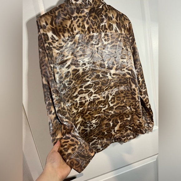 Ruby Rd. Womens Brown Leopard Print Roll Tab Sleeves Button Front Shirt Size 12 - Picture 4 of 10